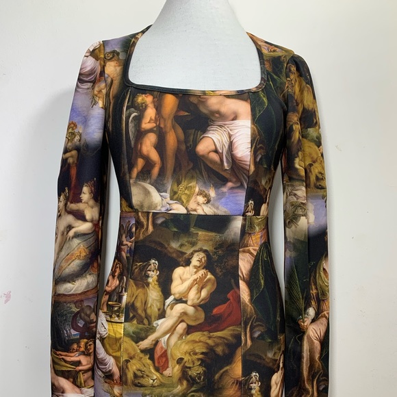 PrettyLittleThing PLT Mini Dress Renaissance Print Long Sleeve Brown Mix Scuba - Picture 4 of 14